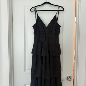 Elegant Black Sleeveless Dress